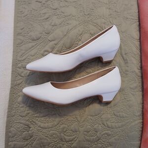 Chic White Low Heel Women's Shoes